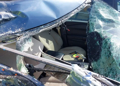 2020 Ford Explorer z USA, uszkodzony, nr VIN 1FMSK8BH5LGC46344